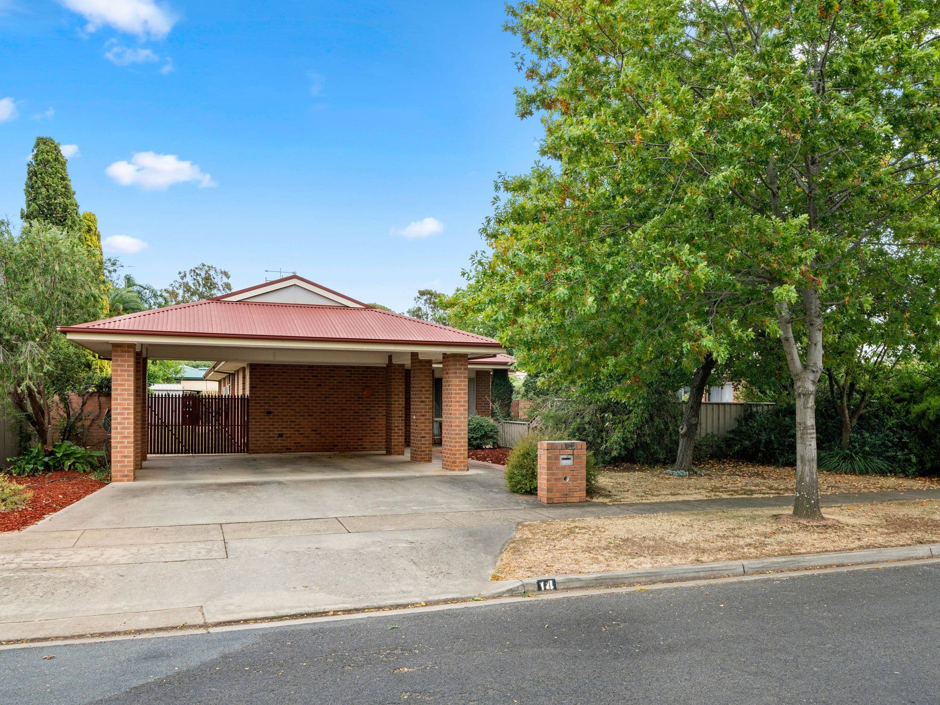 14 Statesman Drive, Benalla VIC 3672, Benalla - Image 1