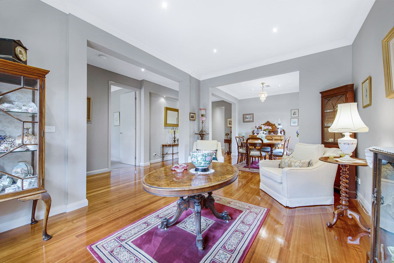 2 Arthurson Street, Mount Waverley VIC 3149, Mount Waverley - Thumbnail 3