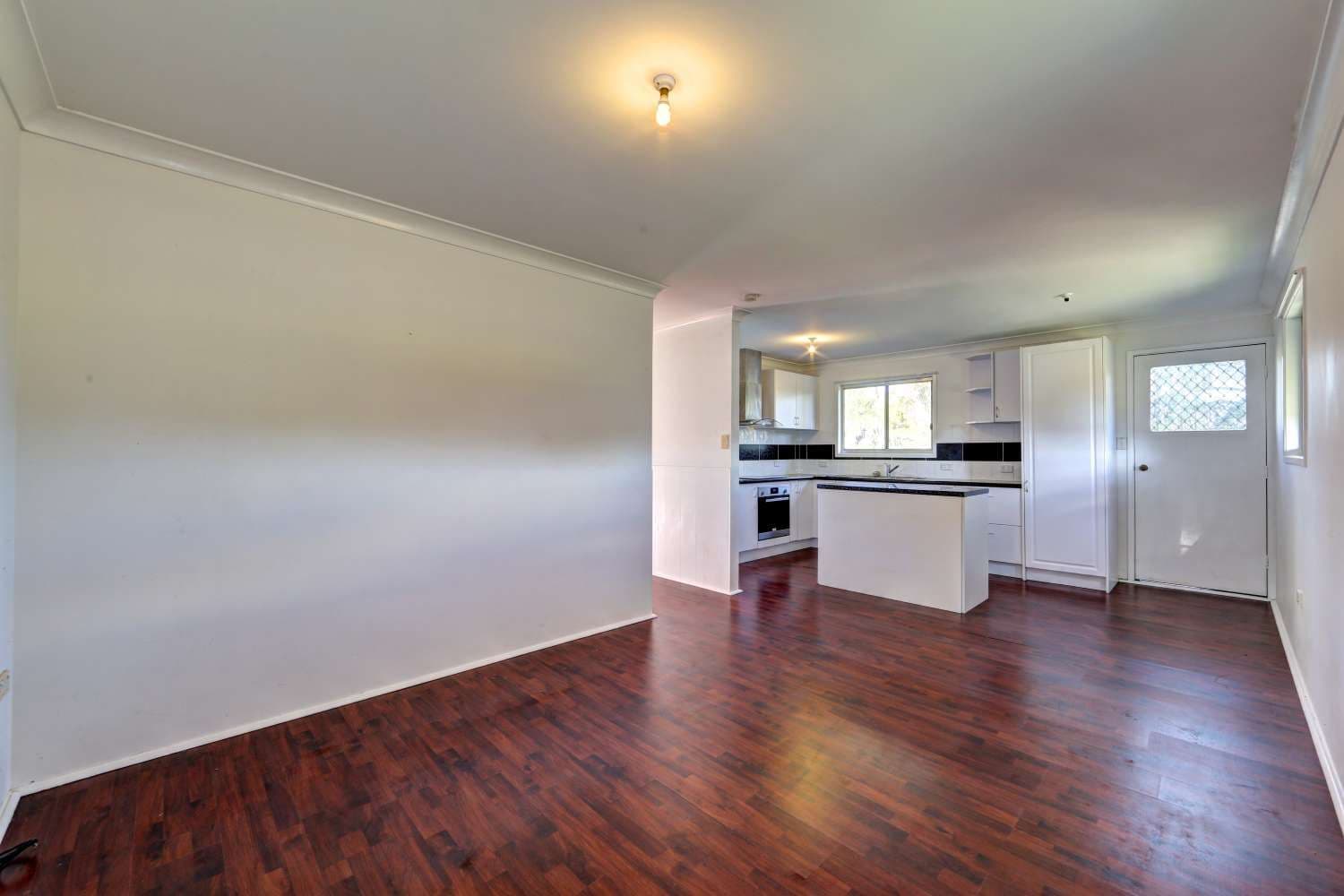 7 Duffy Street, BURNETT HEADS QLD 4670, Burnett Heads - Thumbnail 6