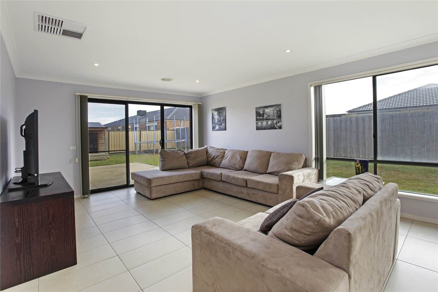 5 Perilla Court, CORIO VIC 3214, Corio - Thumbnail 5