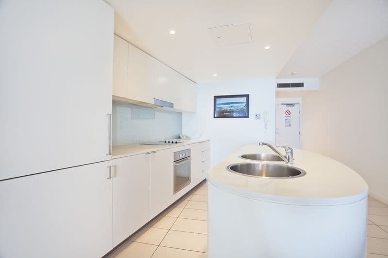 3 McLean Street, Coolangatta QLD 4225, Coolangatta - Thumbnail 6