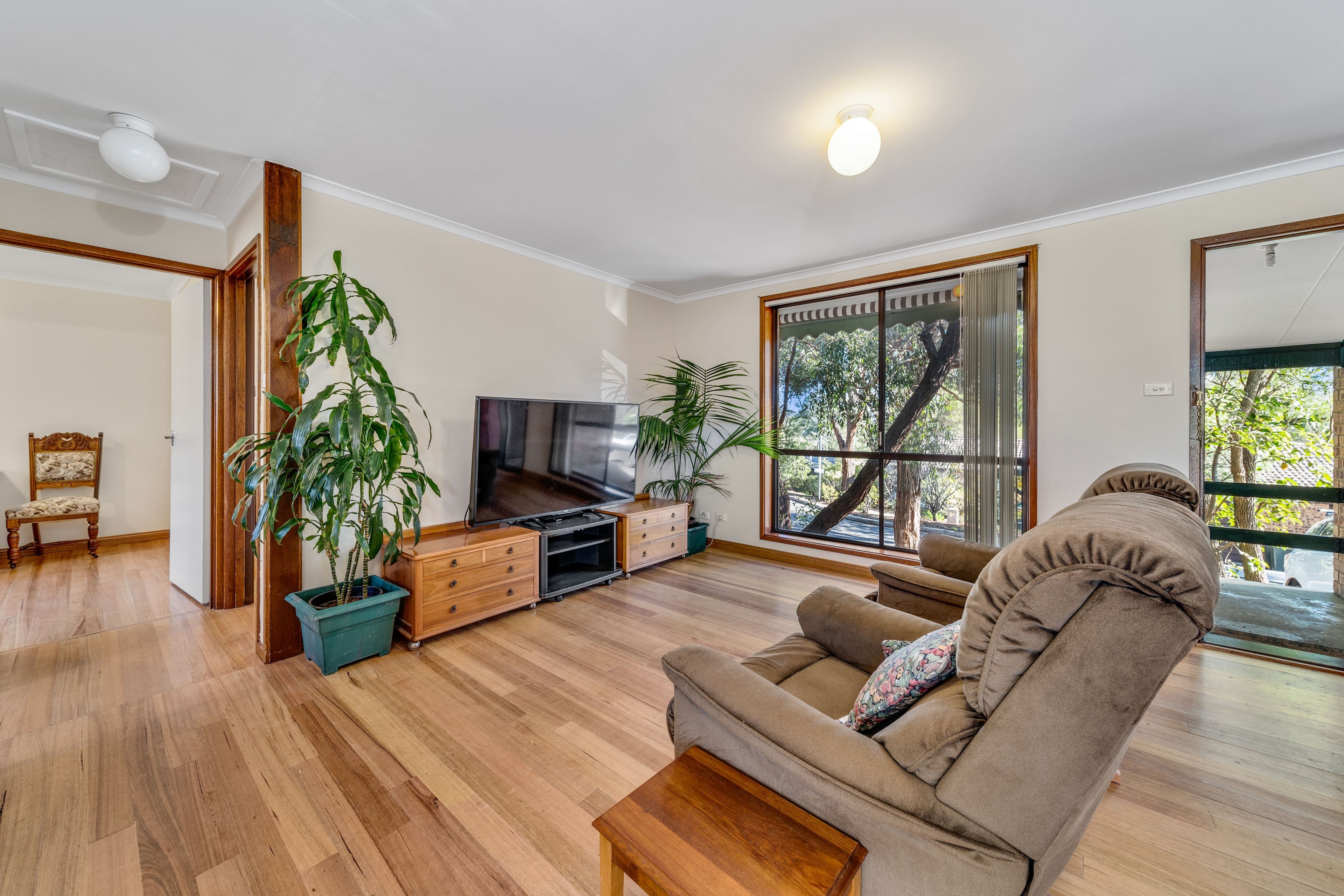 69 Dugdale Street, Cook ACT 2614, Cook - Thumbnail 2