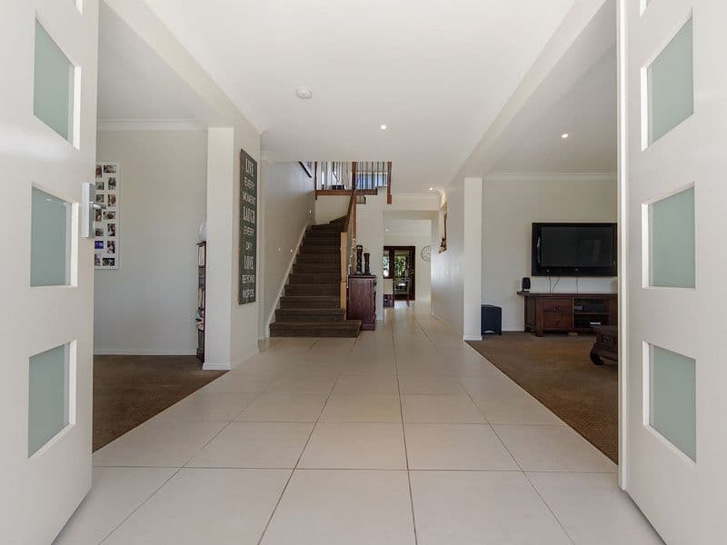 24 Maidenwell Road, ORMEAU QLD 4208, Ormeau - Thumbnail 2
