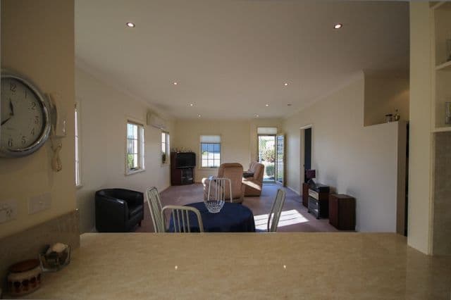 37 Las Vegas Drive, PROSPECT VALE TAS 7250, Prospect Vale - Thumbnail 5