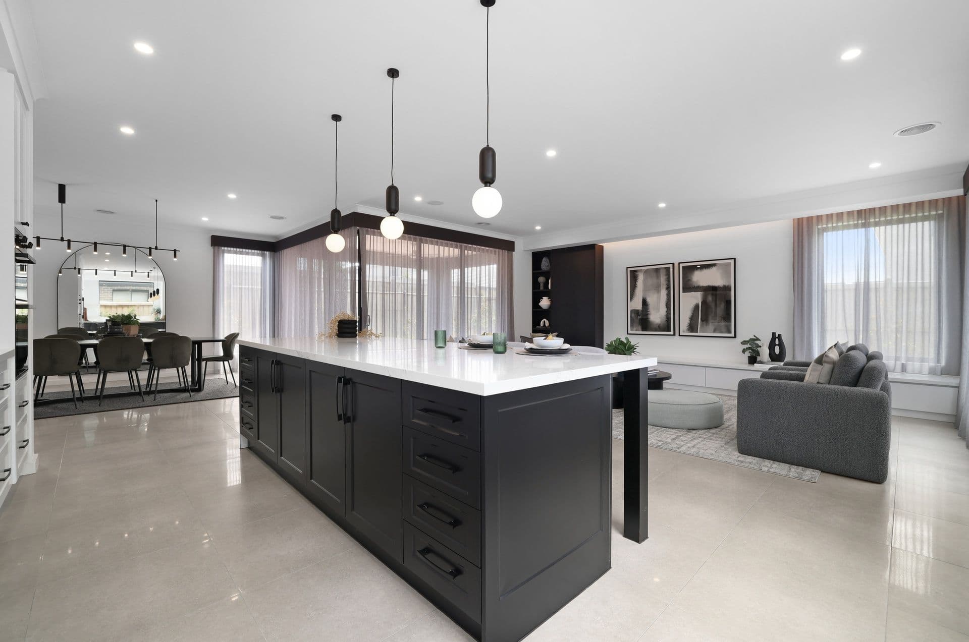 37 O'Connor Avenue, Clyde North VIC 3978, Clyde North - Thumbnail 4