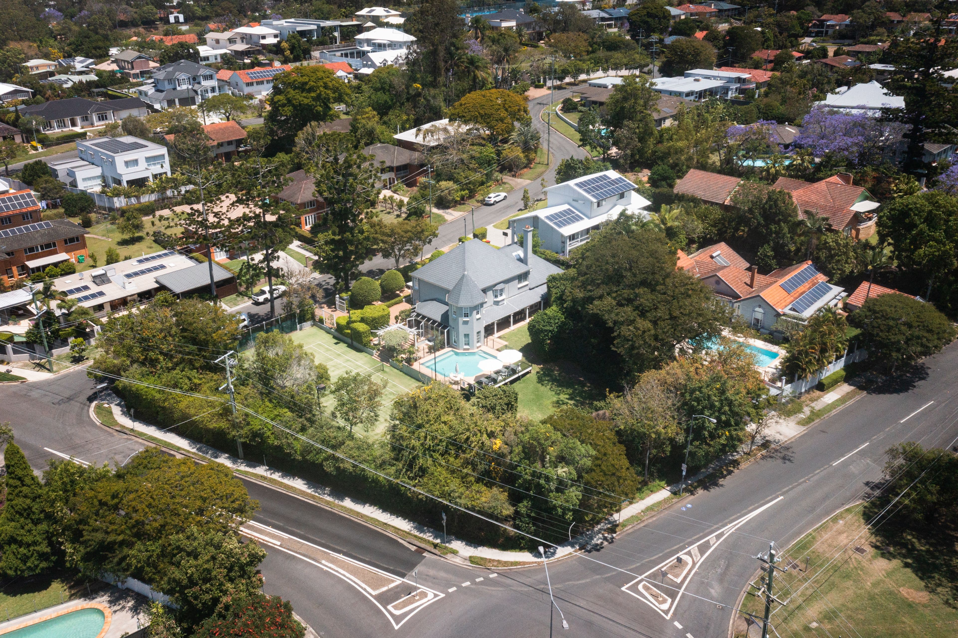 3 Nindethana Street, Indooroopilly QLD 4068, Indooroopilly - Thumbnail 4