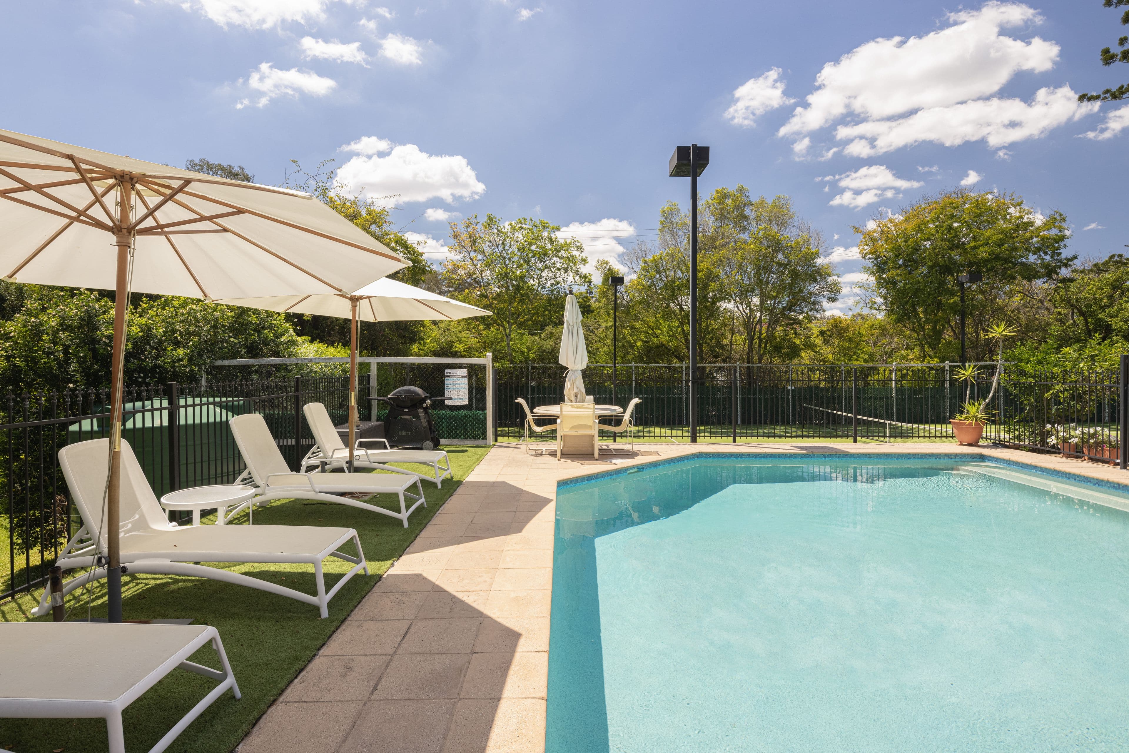 3 Nindethana Street, Indooroopilly QLD 4068, Indooroopilly - Thumbnail 8
