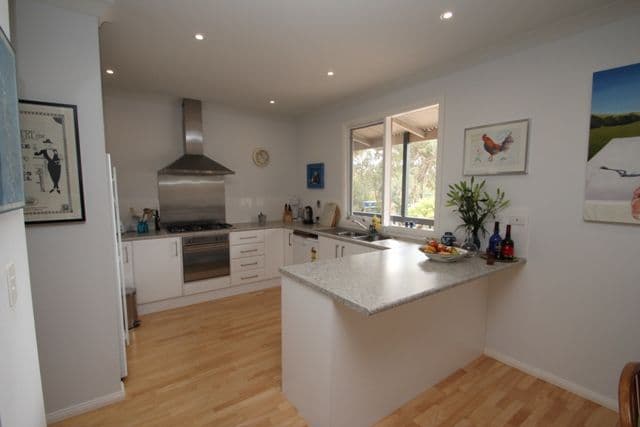 34 Hicks Road ARMAGH via, CLARE SA 5453, Clare - Thumbnail 5