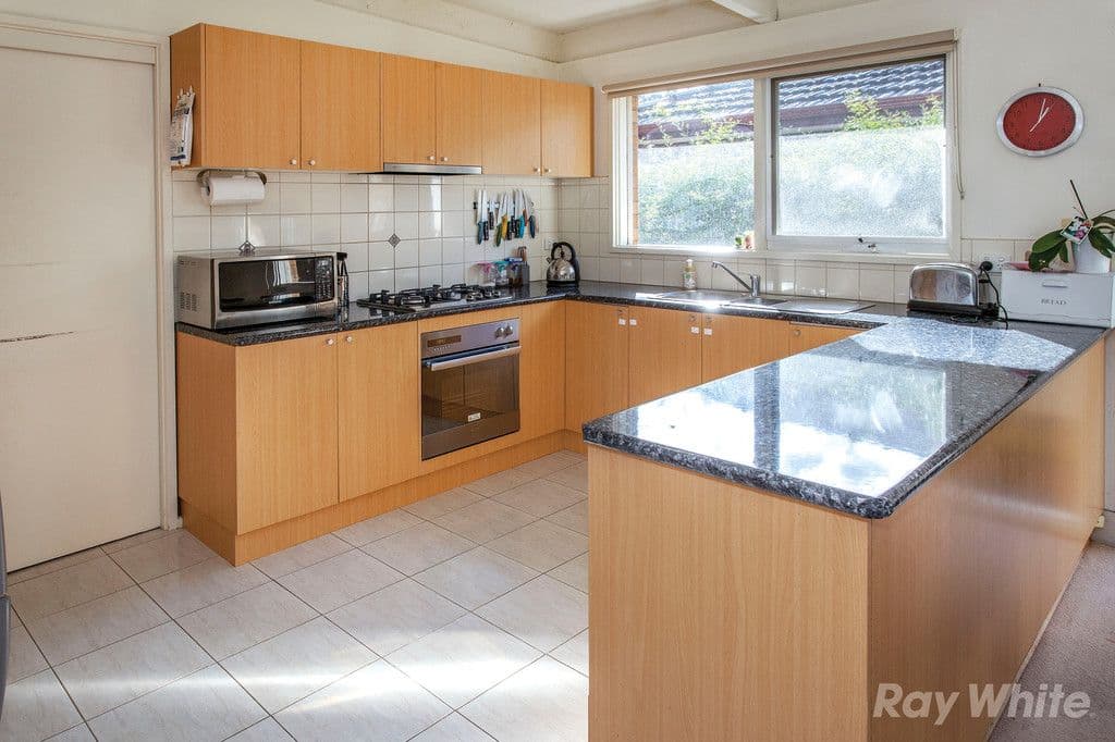 54 King Arthur Drive, Glen Waverley VIC 3150, Glen Waverley - Thumbnail 2