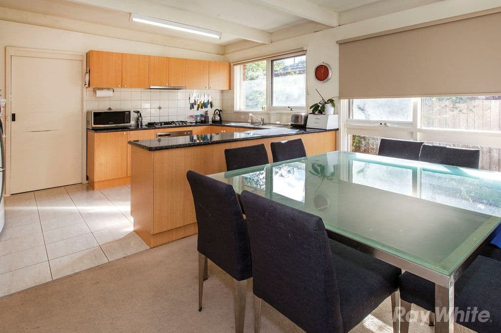 54 King Arthur Drive, Glen Waverley VIC 3150, Glen Waverley - Thumbnail 3