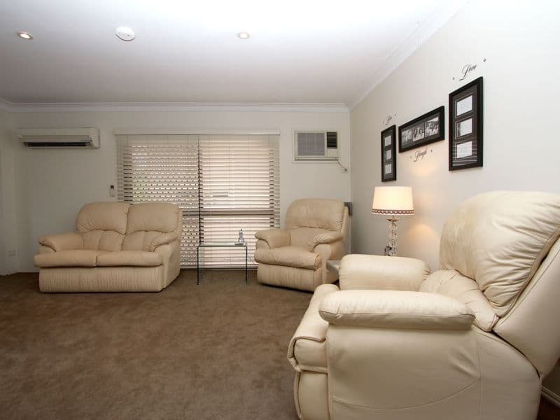 10 Bonhaven Street, RUNCORN QLD 4113, Runcorn - Thumbnail 3