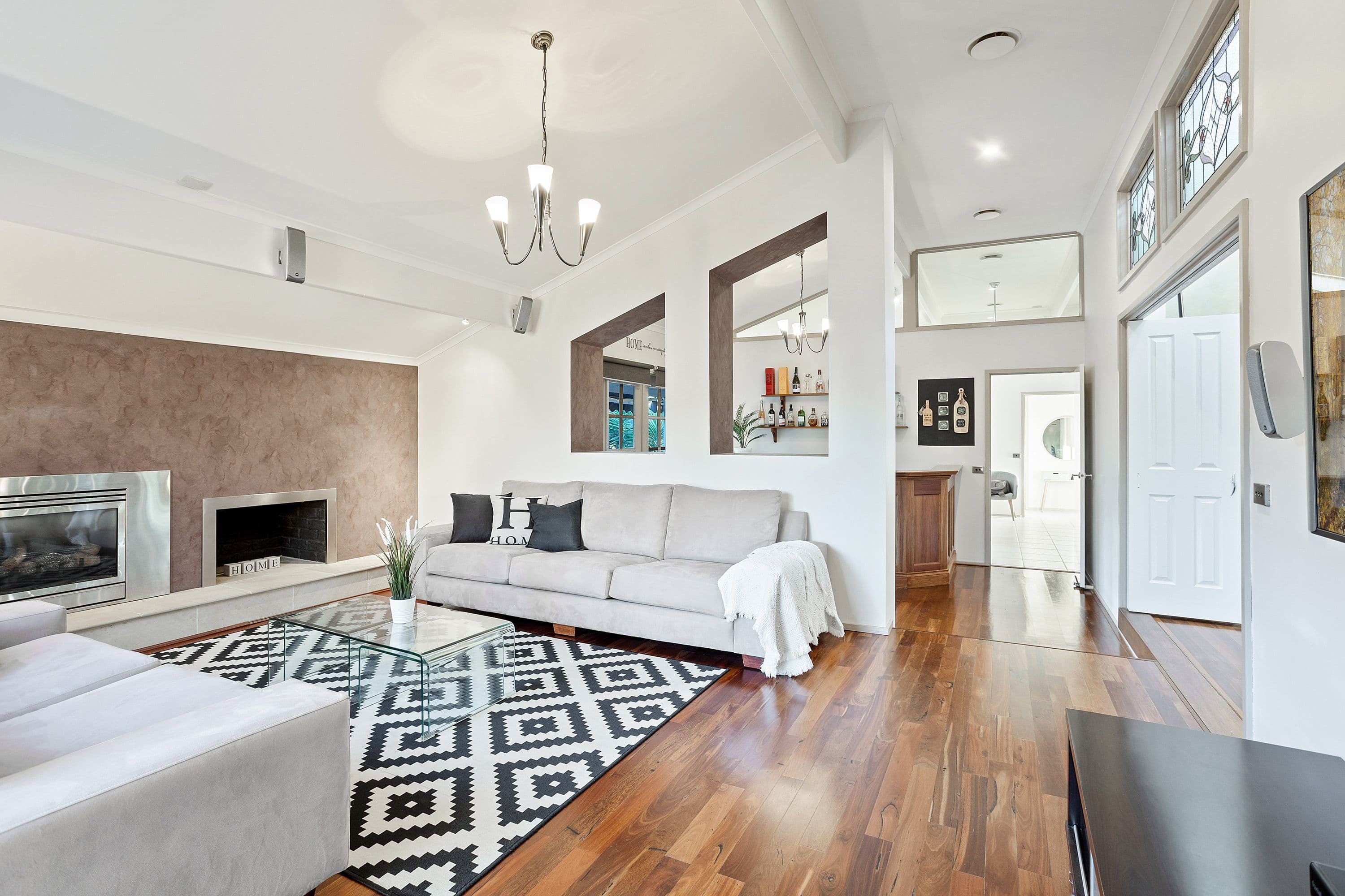 17 Severn Crescent, Rowville VIC 3178, Rowville - Thumbnail 2