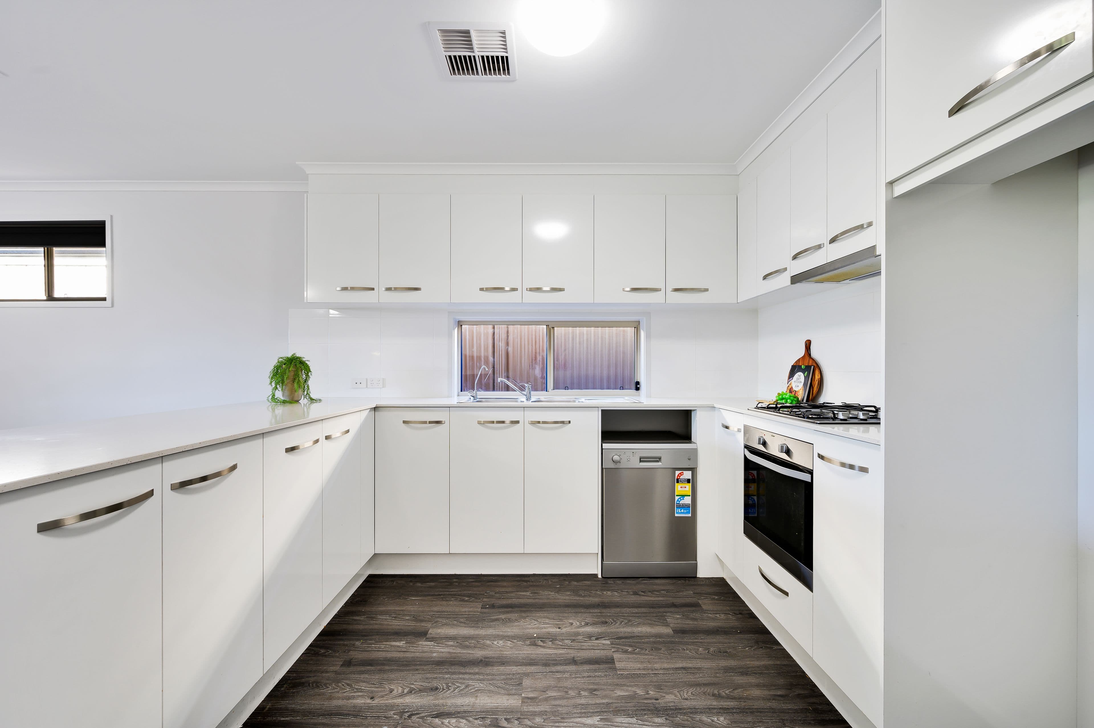 18 Alfred Avenue, Seaton SA 5023, Seaton - Thumbnail 6