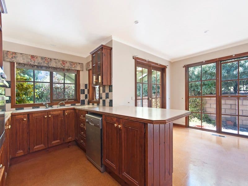 8 Michelle Court, Warrnambool VIC 3280, Warrnambool - Thumbnail 5