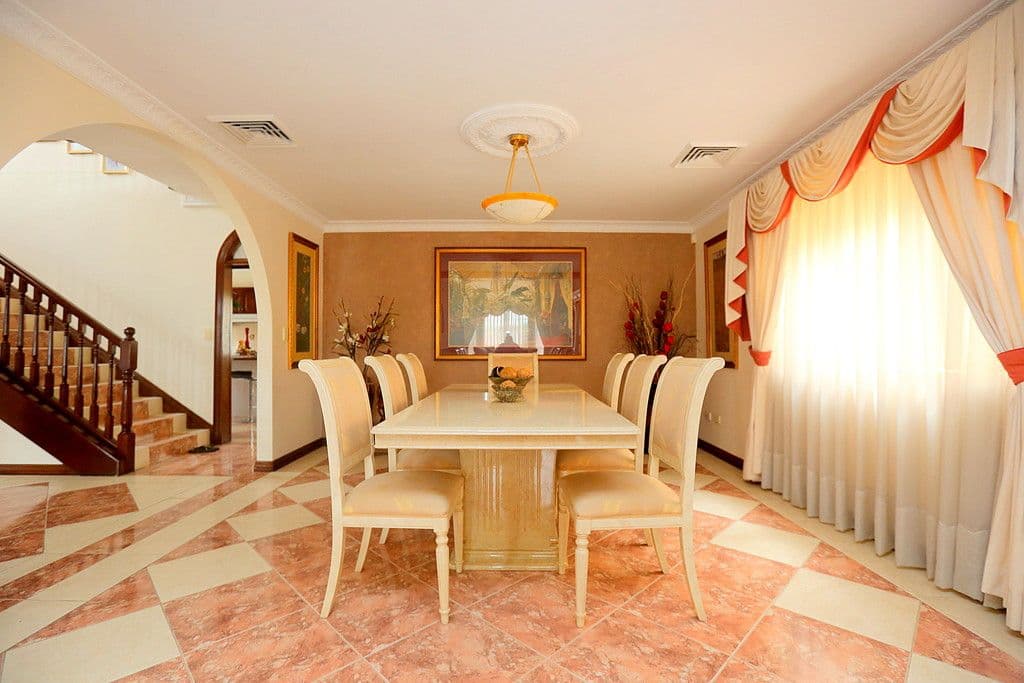 9 Pentland Avenue, Roselands - Thumbnail 3
