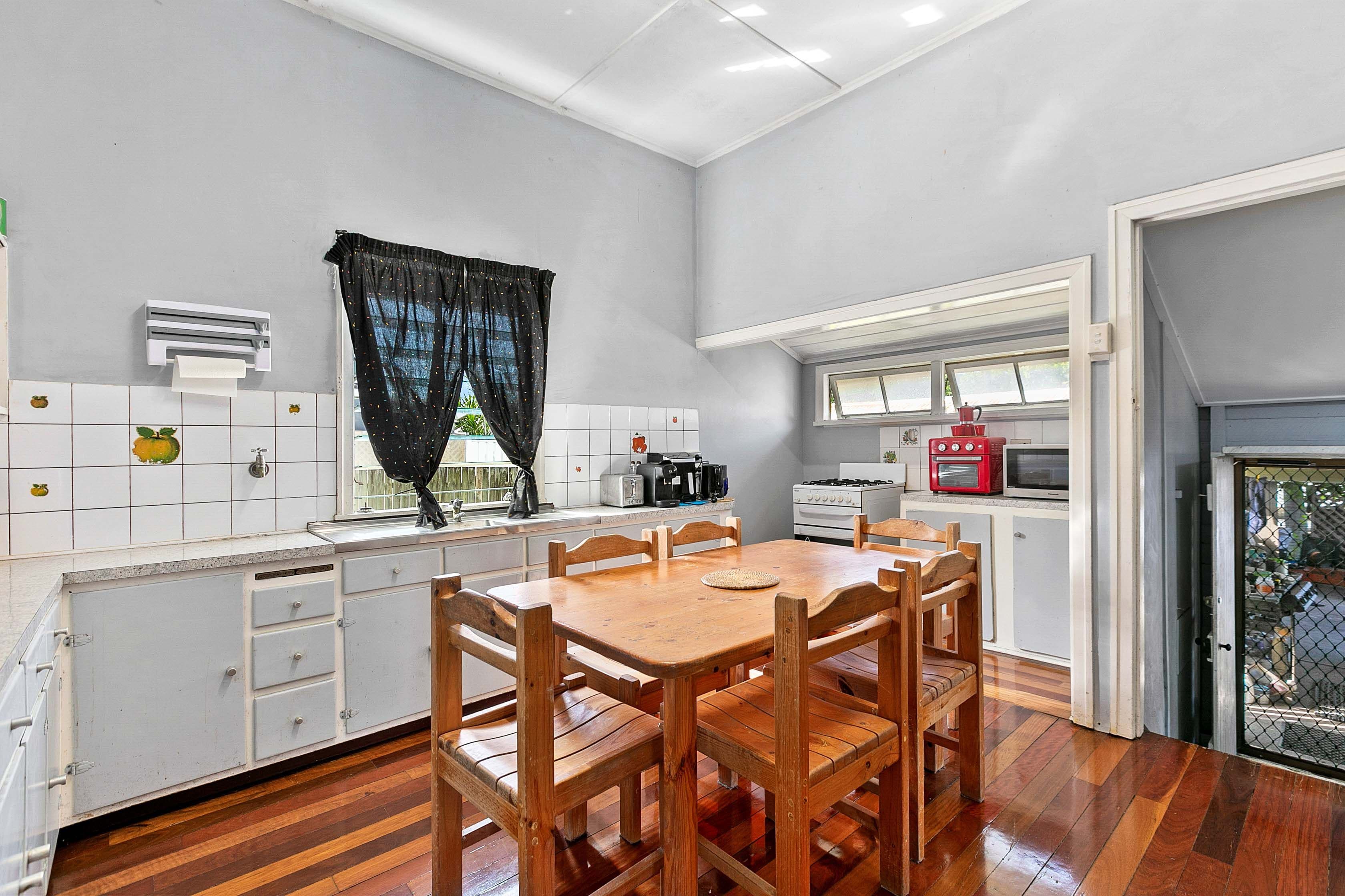 16 Newhaven Street, Pialba QLD 4655, Pialba - Thumbnail 6