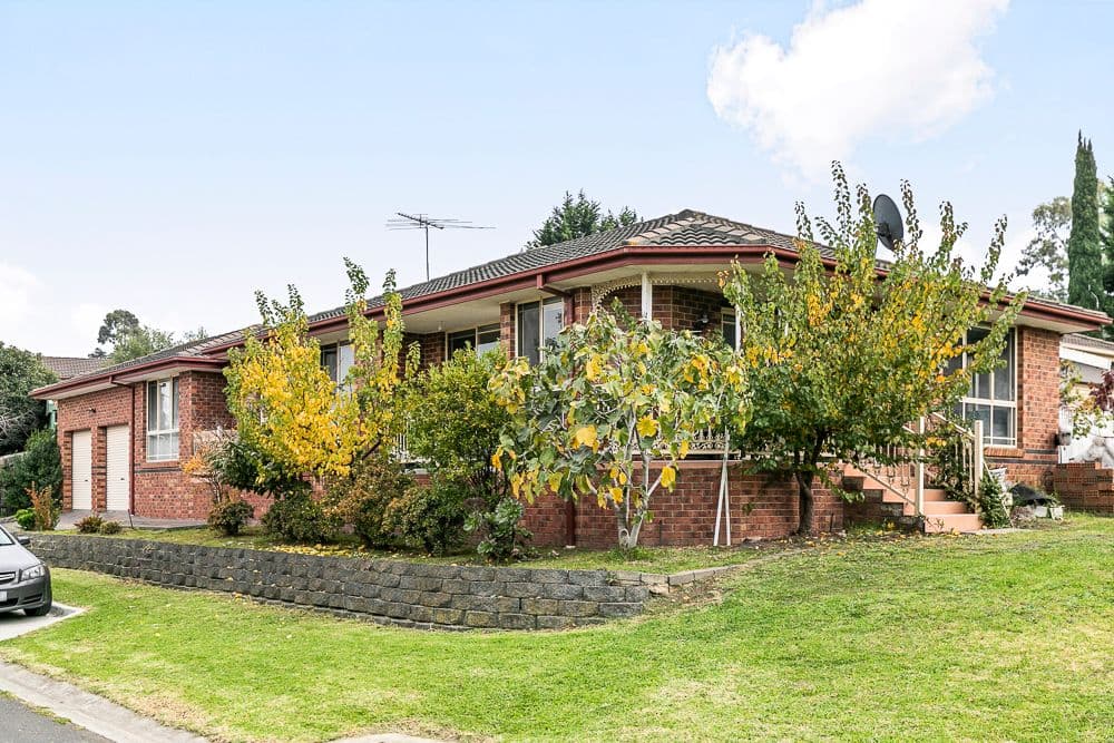 17 Reynolds Court, Roxburgh Park VIC 3064, Roxburgh Park - Image 1
