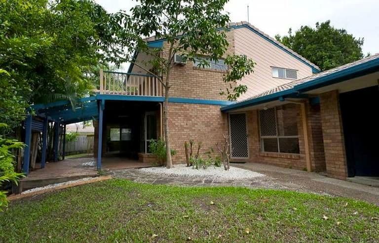 2 Lorinya Court, BATTERY HILL QLD 4551, Battery Hill - Thumbnail 2