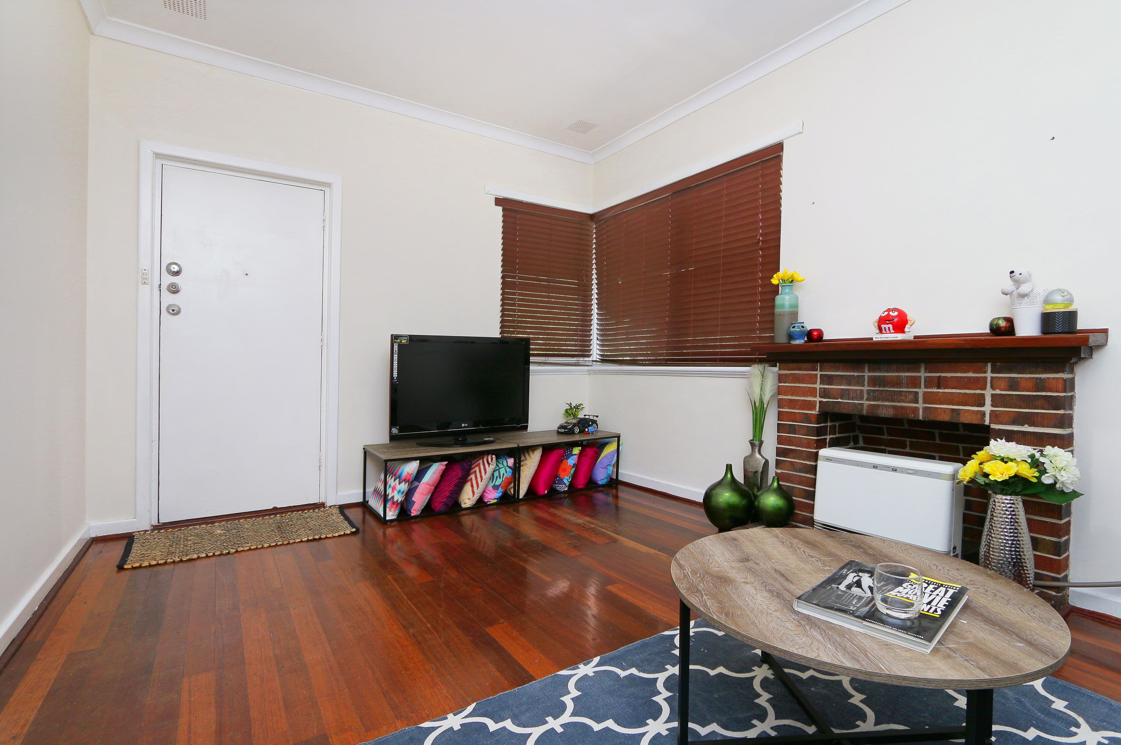 12 Belarius Road, Coolbellup WA 6163, Coolbellup - Thumbnail 3