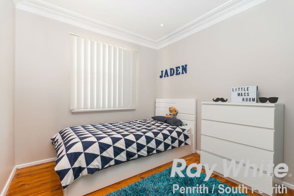 24 Elliott Street, Kingswood - Thumbnail 6