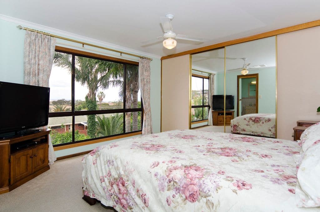 21 Trelawney Crescent, HUNTFIELD HEIGHTS SA 5163, Huntfield Heights - Thumbnail 7