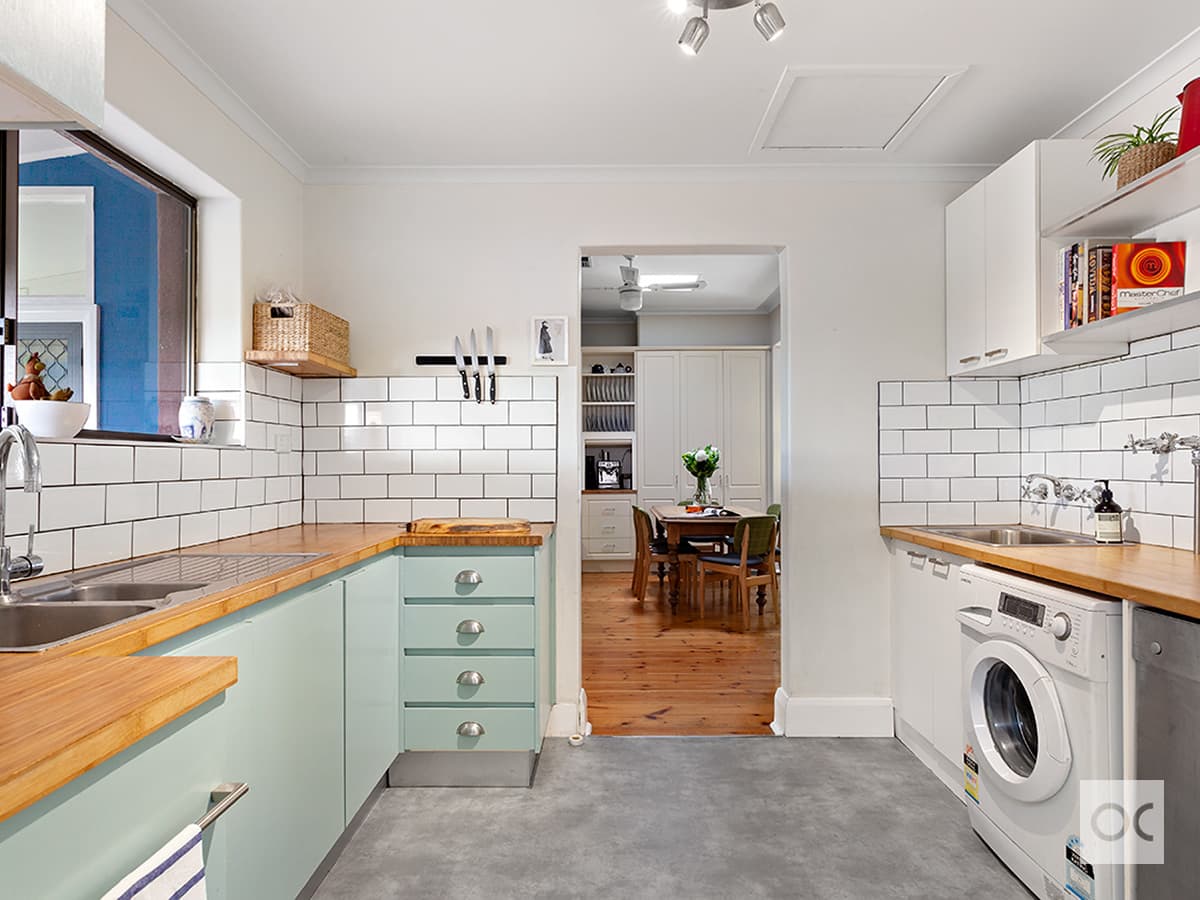 24 Bray Avenue, Semaphore Park - Thumbnail 4