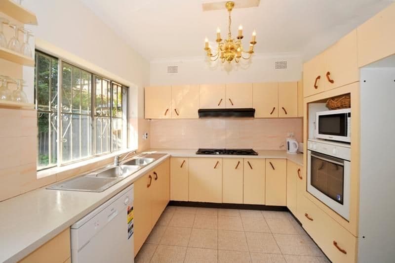 8 Fraser Street, EASTGARDENS NSW 2036, Eastgardens - Thumbnail 3