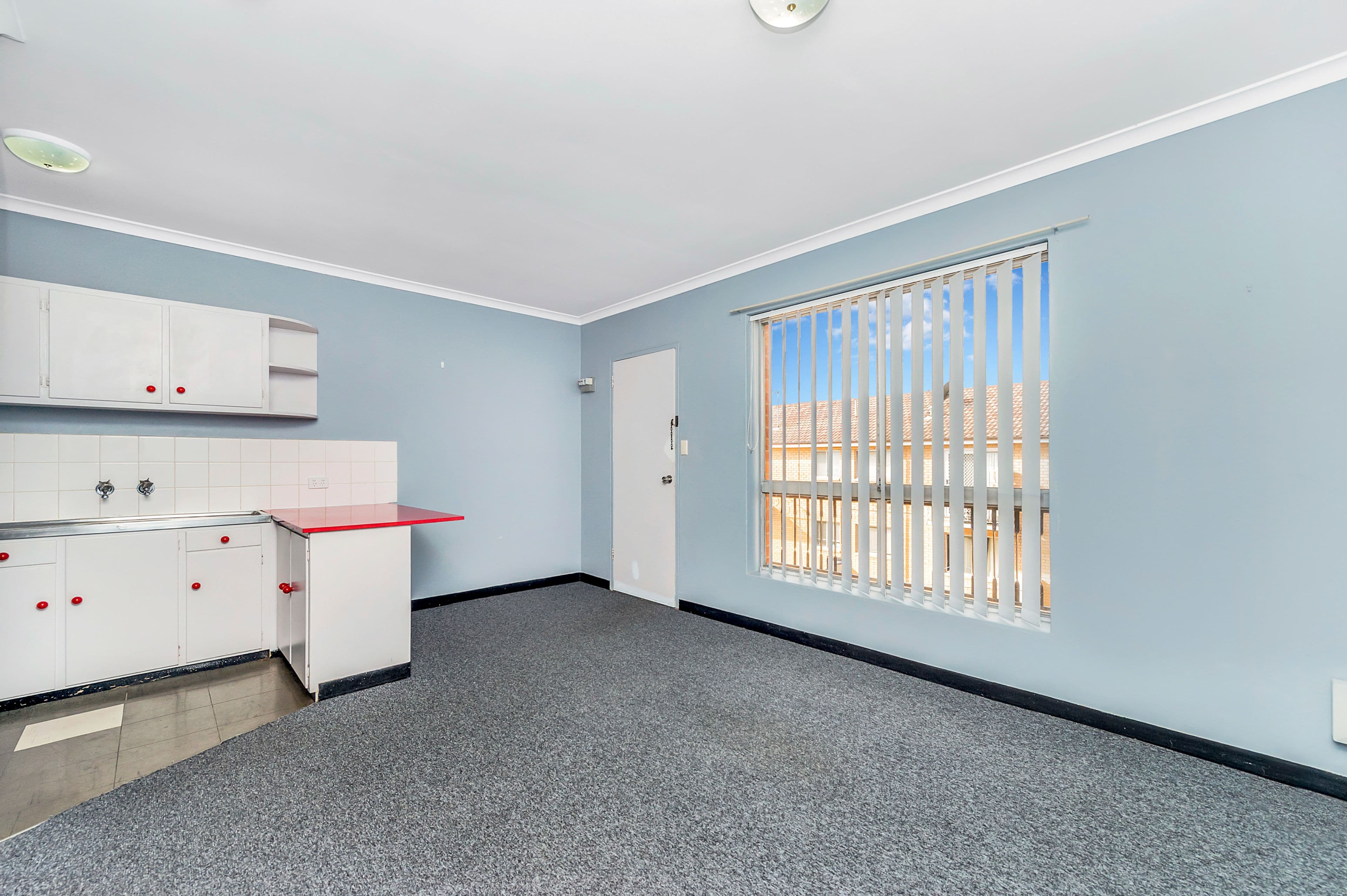 122 Henderson Road, Queanbeyan NSW 2620, Queanbeyan - Thumbnail 3