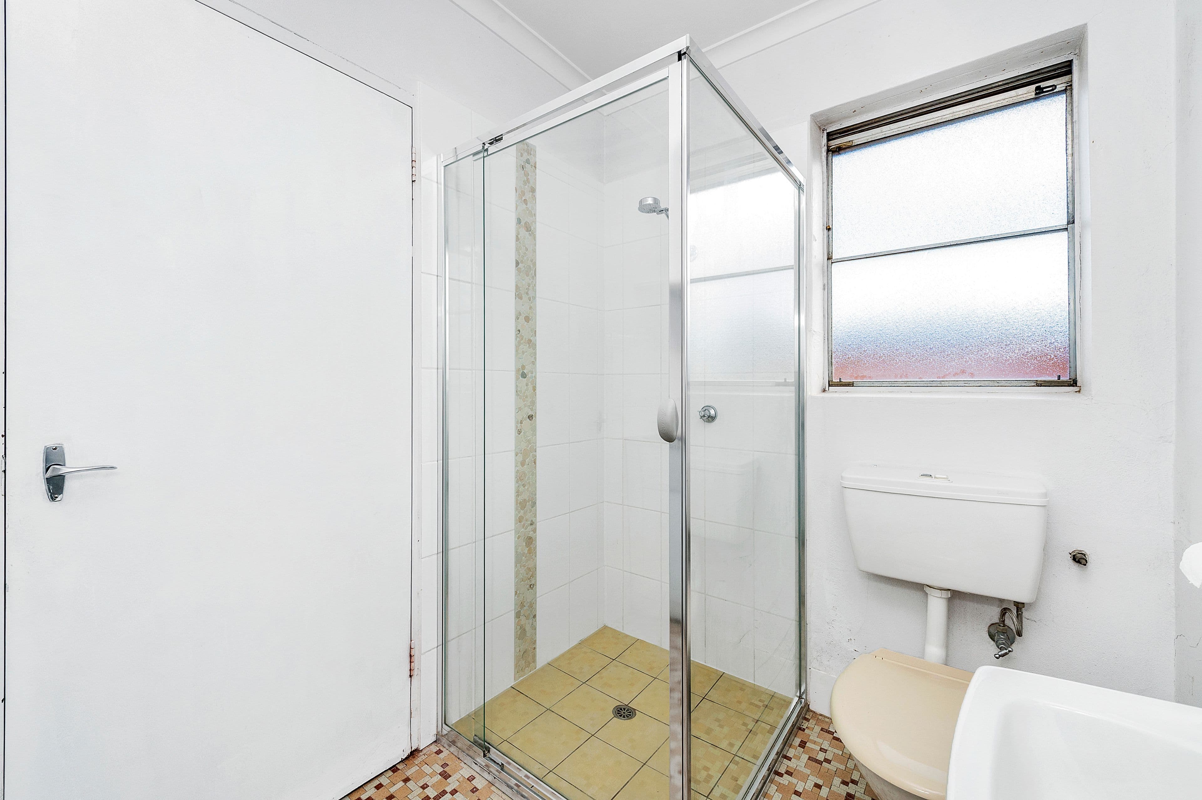 122 Henderson Road, Queanbeyan NSW 2620, Queanbeyan - Thumbnail 7
