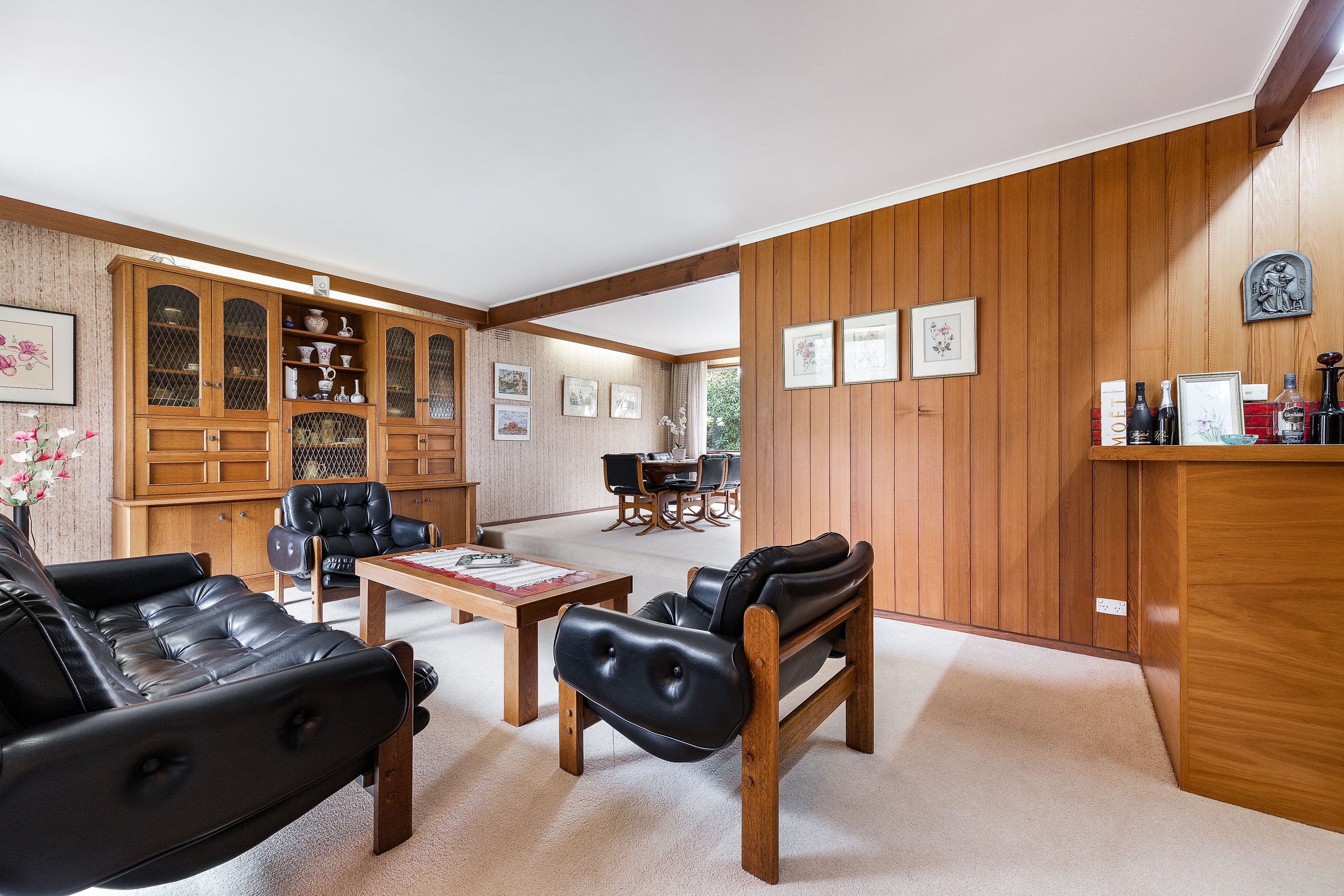 40 Caithness Crescent, Glen Waverley VIC 3150, Glen Waverley - Thumbnail 2