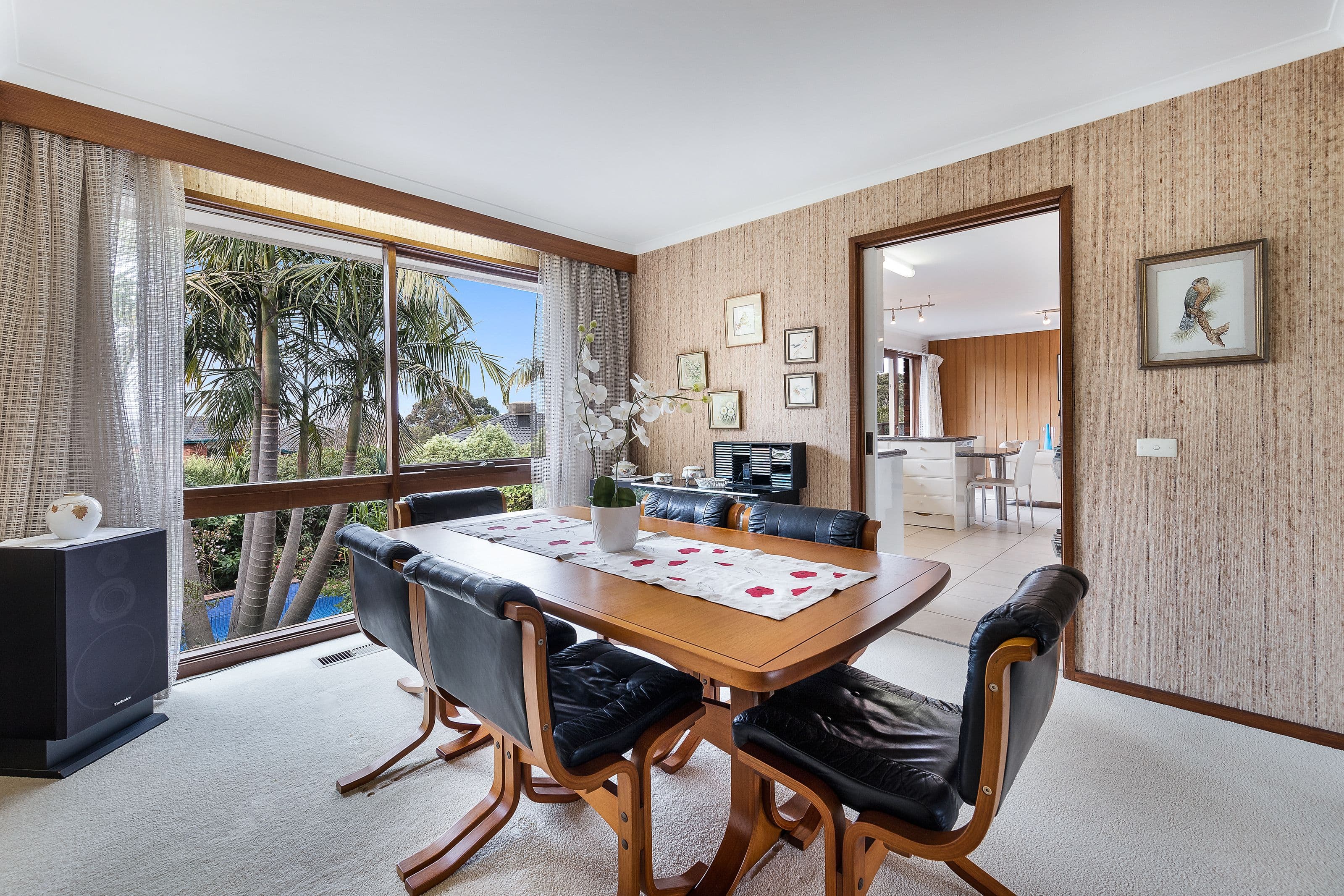 40 Caithness Crescent, Glen Waverley VIC 3150, Glen Waverley - Thumbnail 3