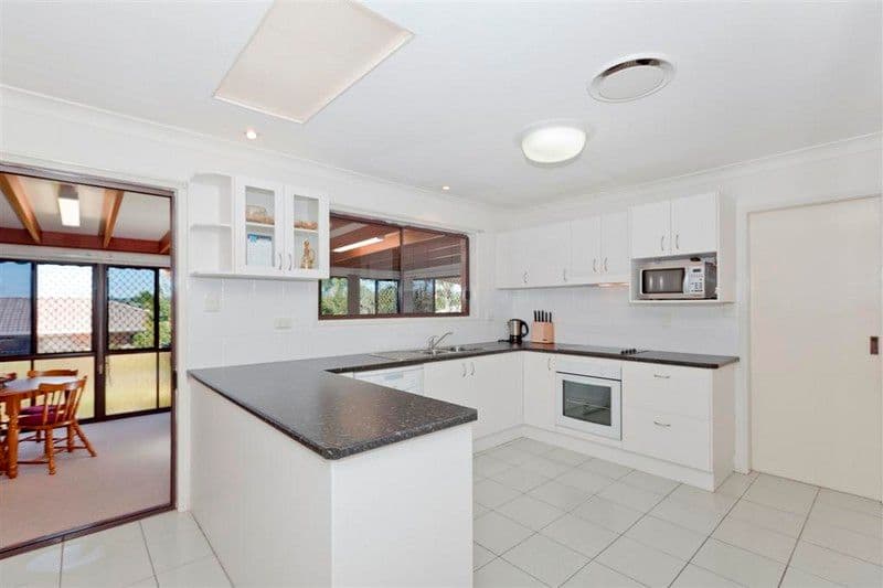 7 Boorala Crescent, EIGHT MILE PLAINS QLD 4113, Eight Mile Plains - Thumbnail 2