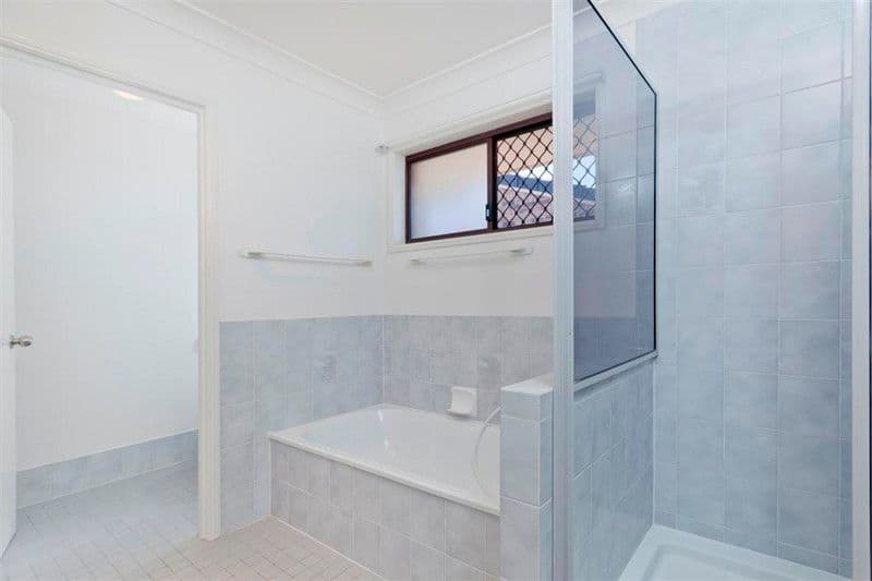 7 Boorala Crescent, EIGHT MILE PLAINS QLD 4113, Eight Mile Plains - Thumbnail 8