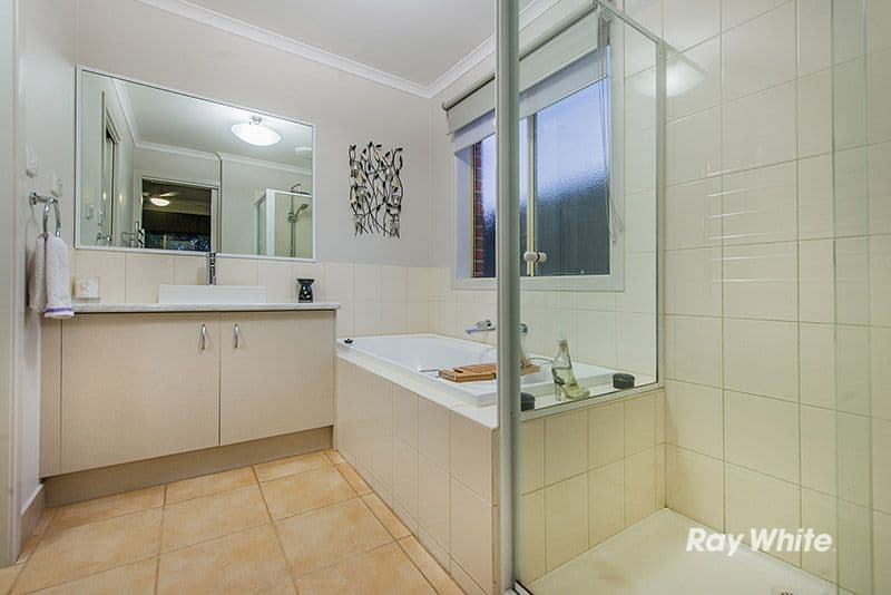 7 Calais Circuit, Cranbourne West VIC 3977, Cranbourne West - Thumbnail 7