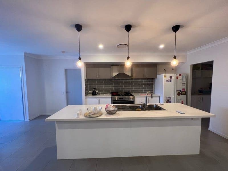 29 Samford Drive, Holmview QLD 4207, Holmview - Thumbnail 2