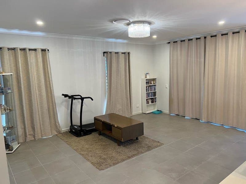 29 Samford Drive, Holmview QLD 4207, Holmview - Thumbnail 4