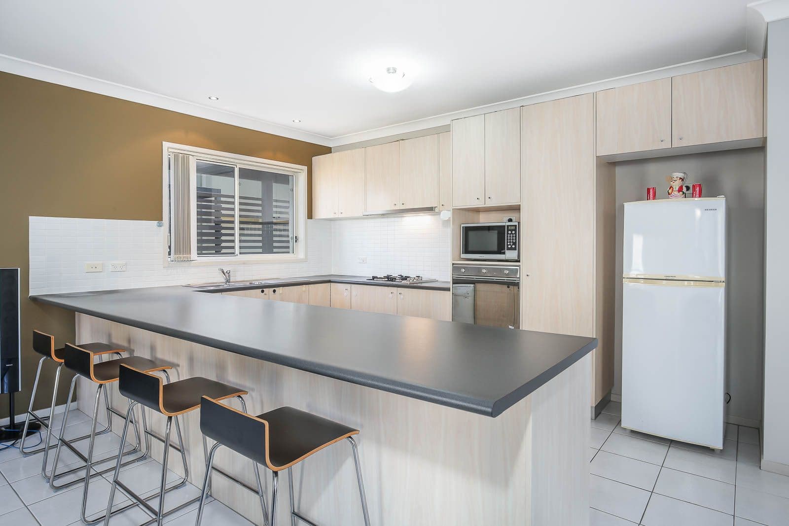 5 Seaford Circuit, Kellyville Ridge - Thumbnail 3