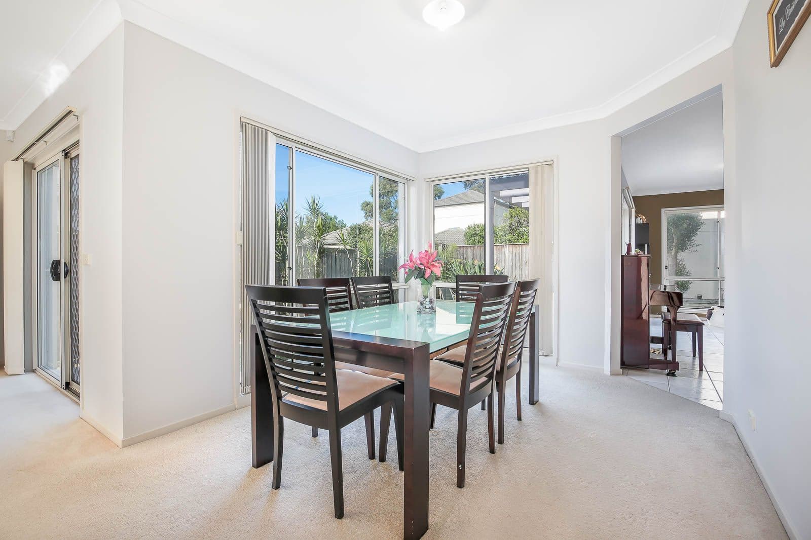 5 Seaford Circuit, Kellyville Ridge - Thumbnail 4