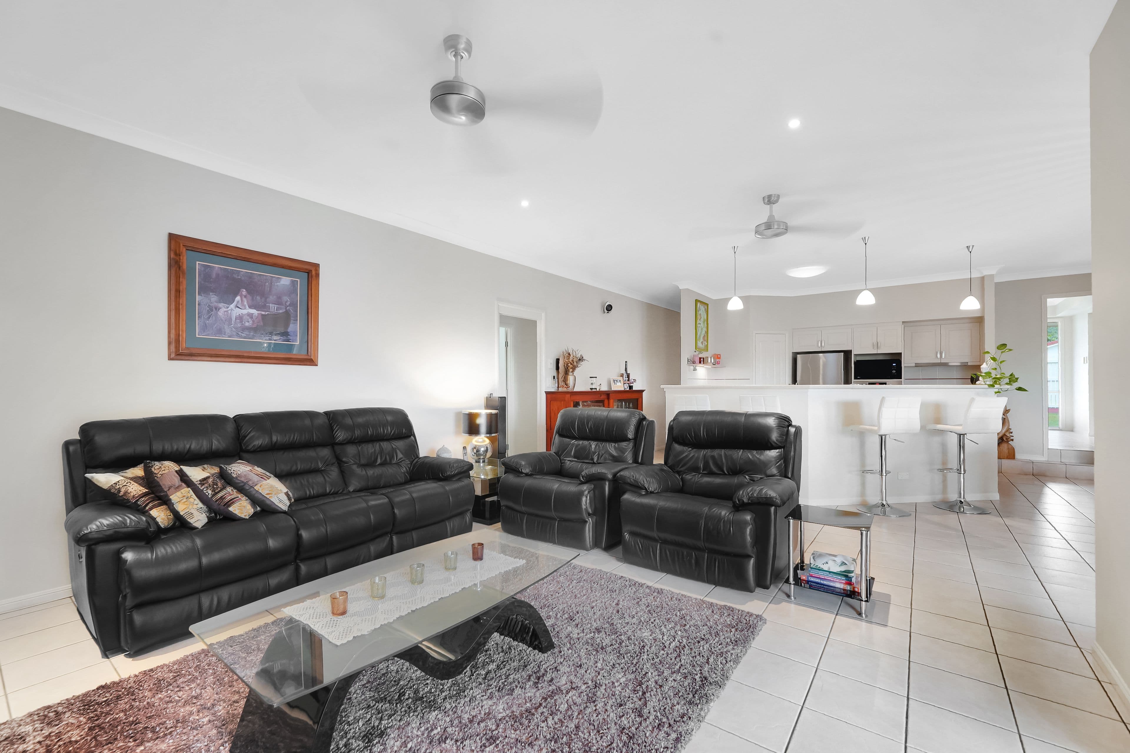 19 Easter Crescent, Pacific Pines QLD 4211, Pacific Pines - Thumbnail 5