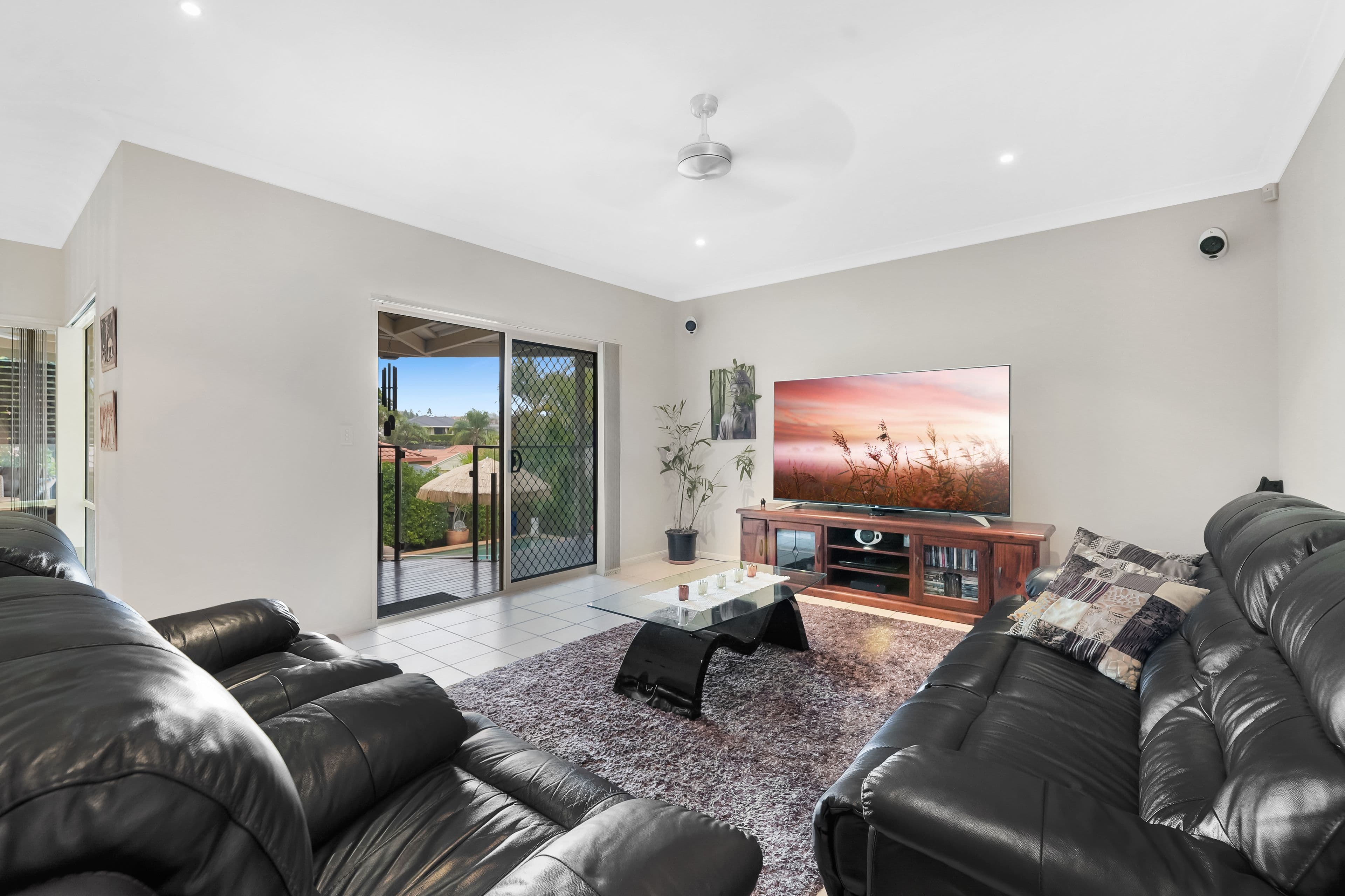 19 Easter Crescent, Pacific Pines QLD 4211, Pacific Pines - Thumbnail 6