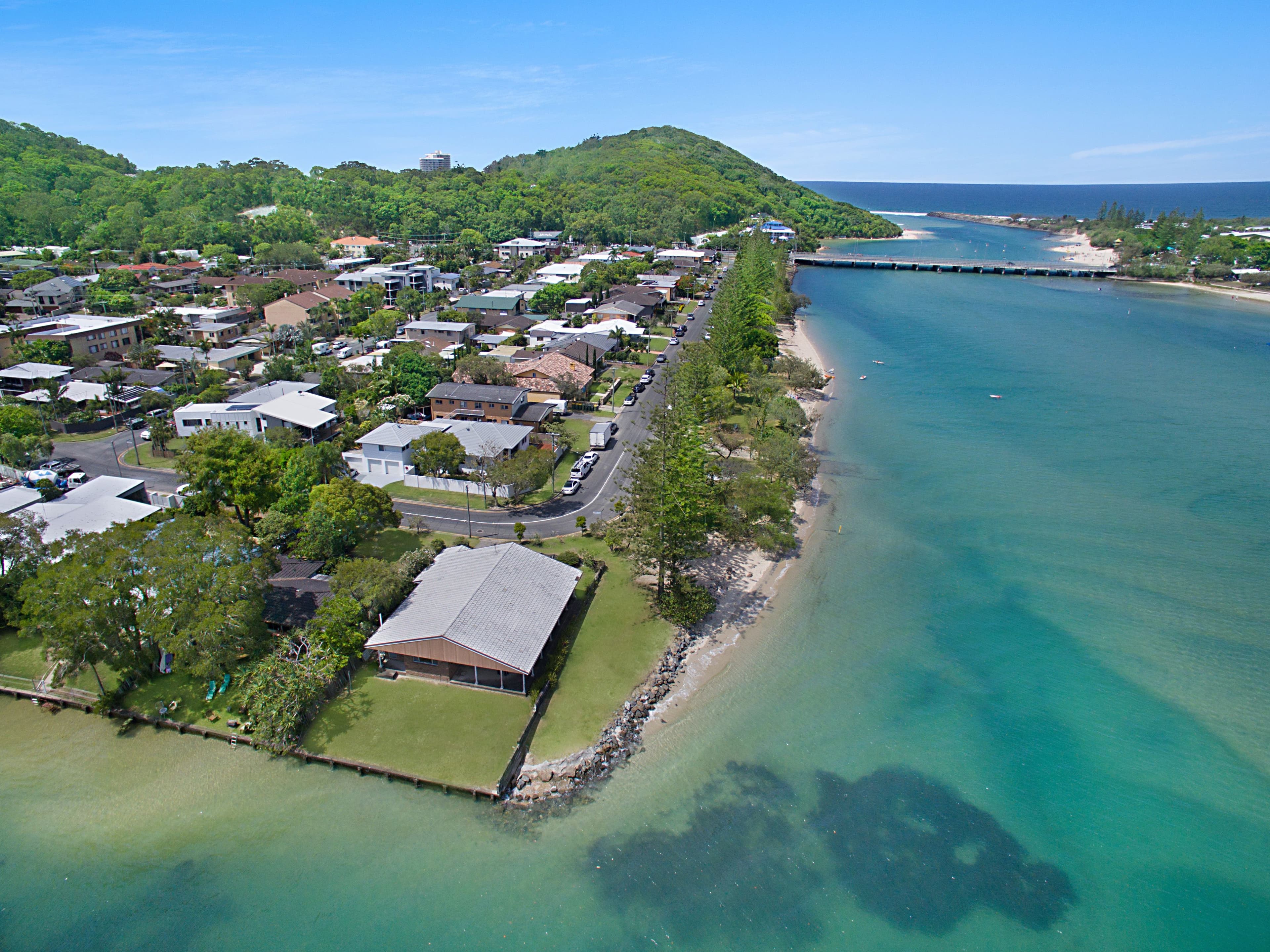 26 Bullimah Avenue, Burleigh Heads QLD 4220, Burleigh Heads - Thumbnail 2