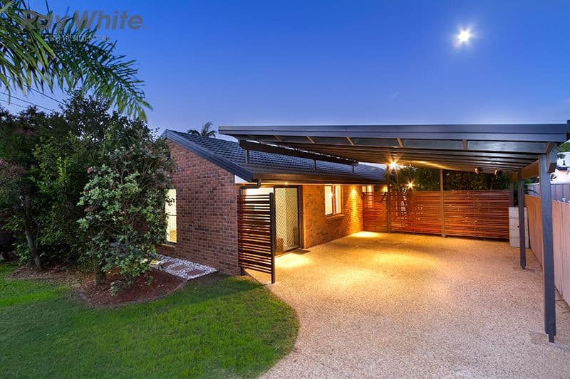 10 Luya Street, FAIRFIELD QLD 4103, Fairfield - Image 1