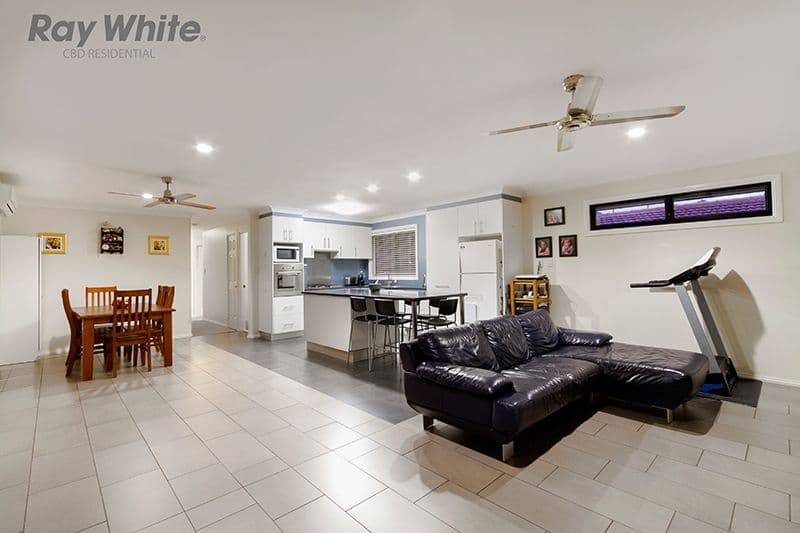 10 Luya Street, FAIRFIELD QLD 4103, Fairfield - Thumbnail 3
