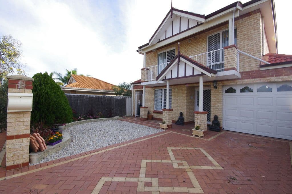 39 Boorabbin Place, Ballajura WA 6066, Ballajura - Image 1