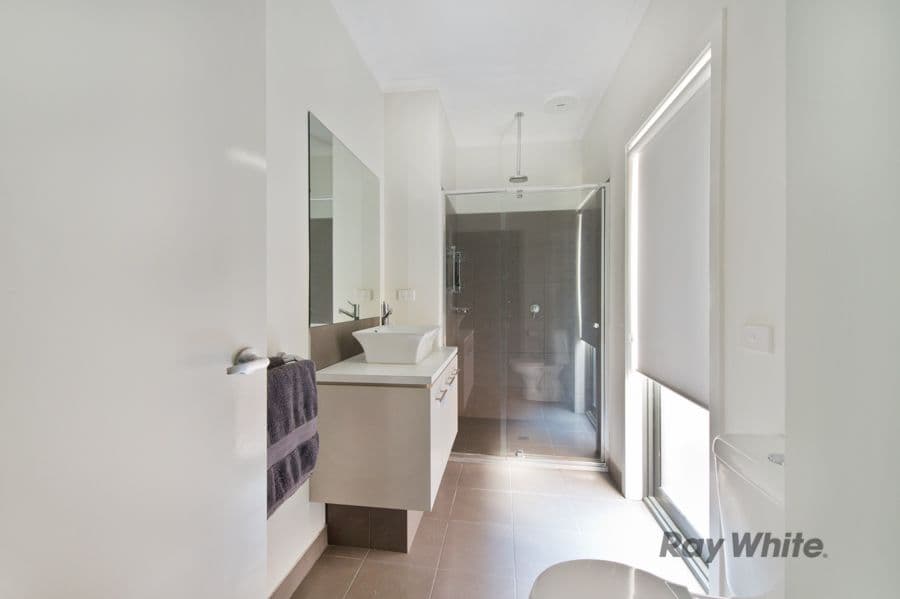 617 Eynesbury Road, Eynesbury VIC 3338, Eynesbury - Thumbnail 7