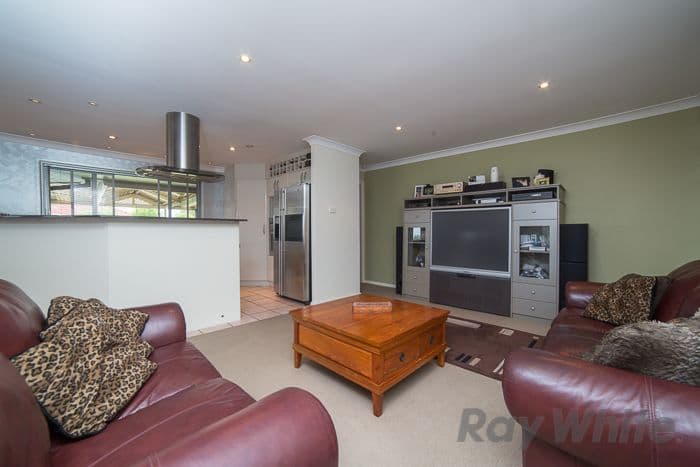 1 Loderi Close, Warabrook NSW 2304, Warabrook - Thumbnail 5