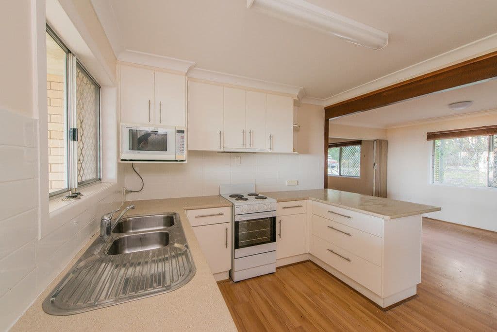 4 Illawong Crescent, Dunwich QLD 4183, Dunwich - Thumbnail 4