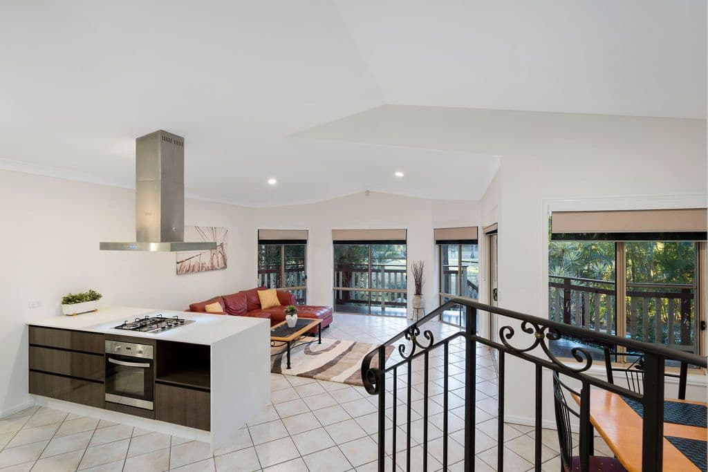 32 Peter Senior Court, Parkwood QLD 4214, Parkwood - Thumbnail 3
