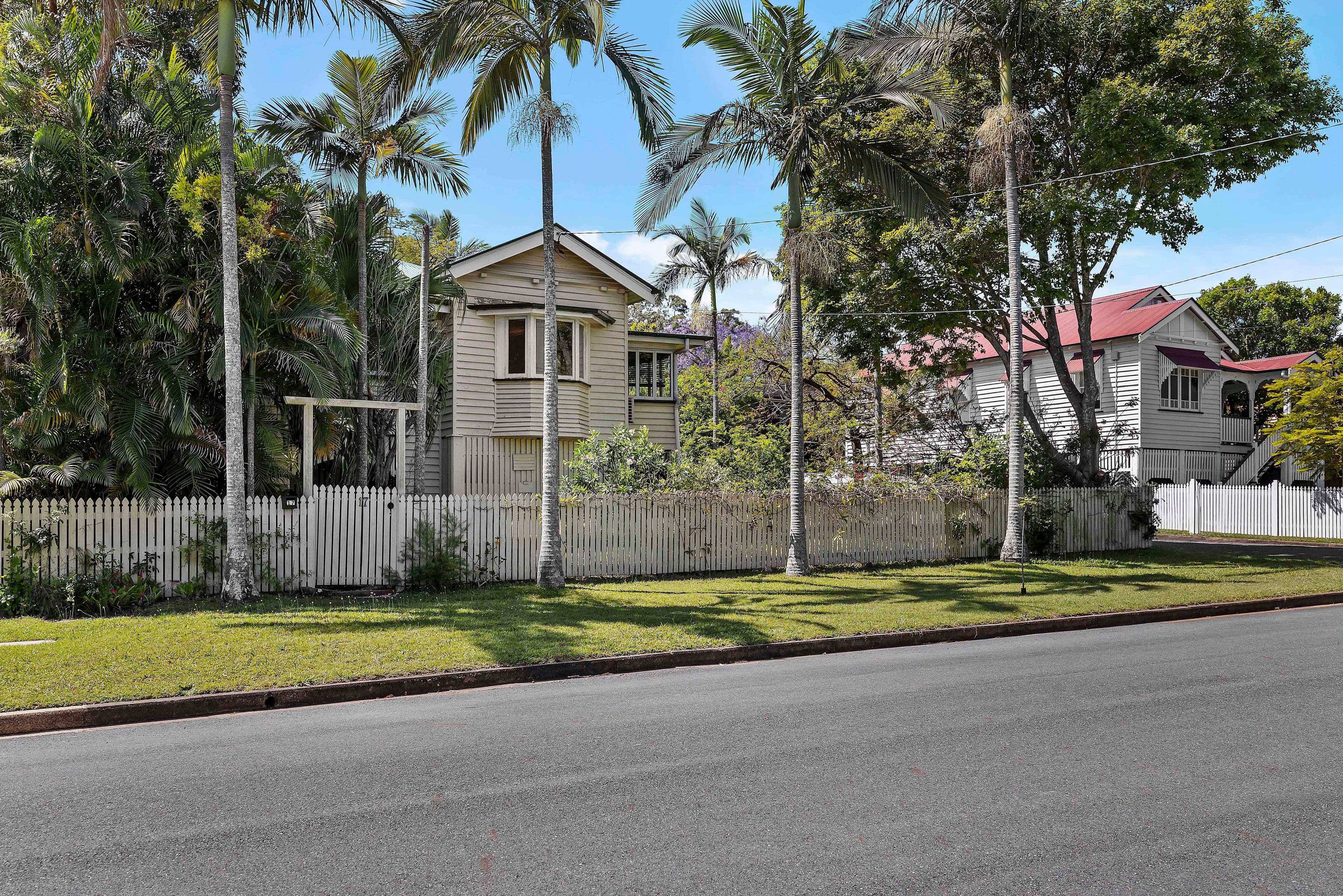 17 Soden Street, Yeerongpilly QLD 4105, Yeerongpilly - Thumbnail 2