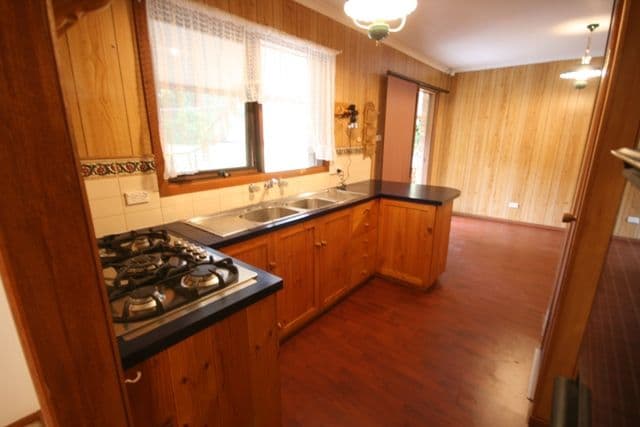 203 Black Road, FLAGSTAFF HILL SA 5159, Flagstaff Hill - Thumbnail 3